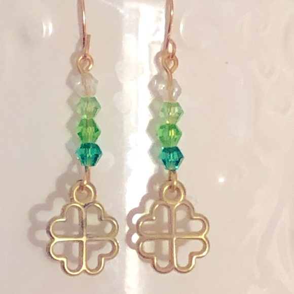 New Shamrock Clover Sparkling Glass Crystal Handmade St Paddy’s Day Earrings - Picture 3 of 8